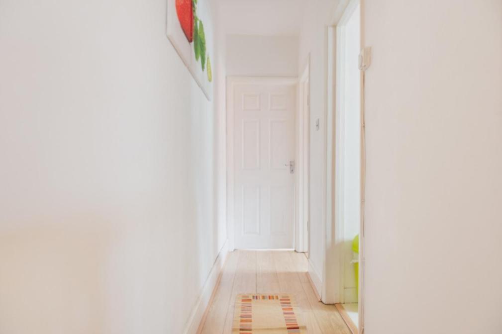 03 Bedroom Apartment-self Check In * Londra